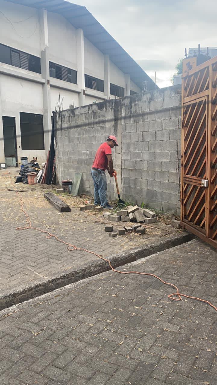 Proyecto realizado por CRESTA